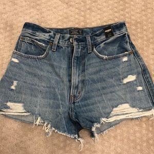 Abercrombie jean shorts never worn!